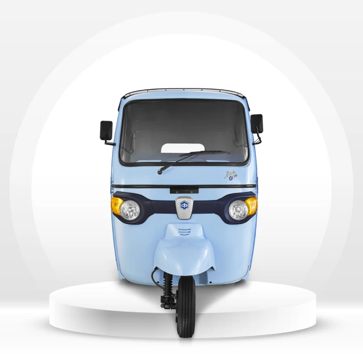 Piaggio E-City FX Image-1